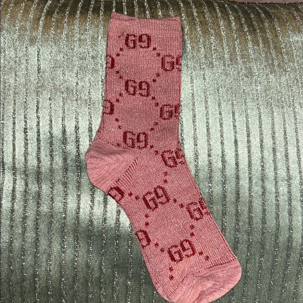 Gucci Men's Pink GG Pattern Socks
